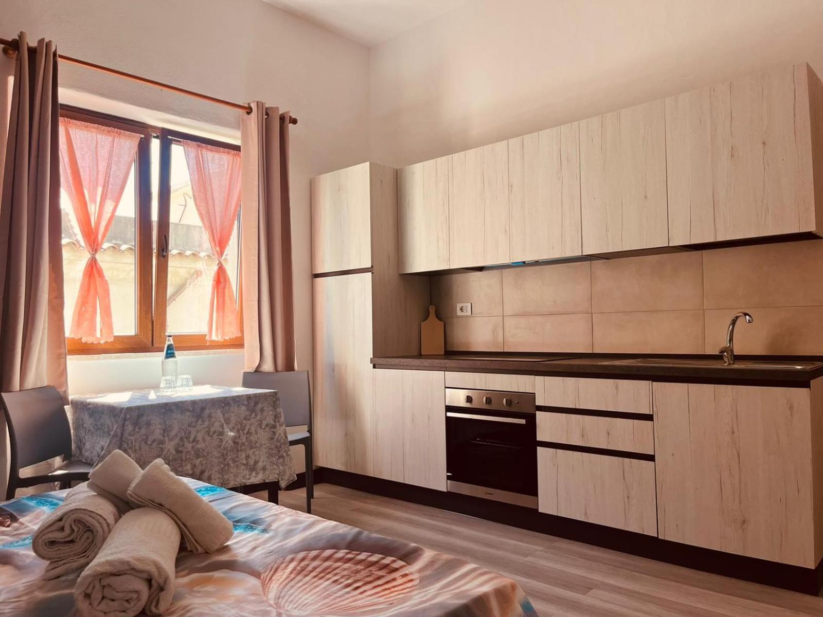 Apartmán The Square Orosei Exteriér fotografie